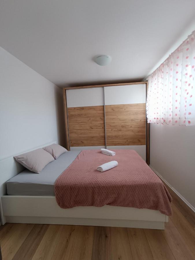 Apartman Mala Cici Apartamento Zadar Exterior foto